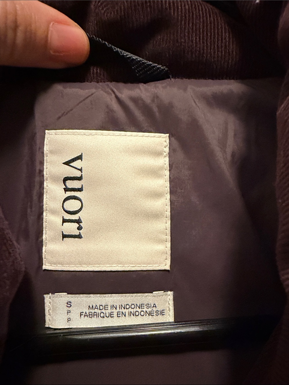 Vuori Women's Carmel Corduroy Puffer Jacket size small in Raisin - Picture 4 of 15